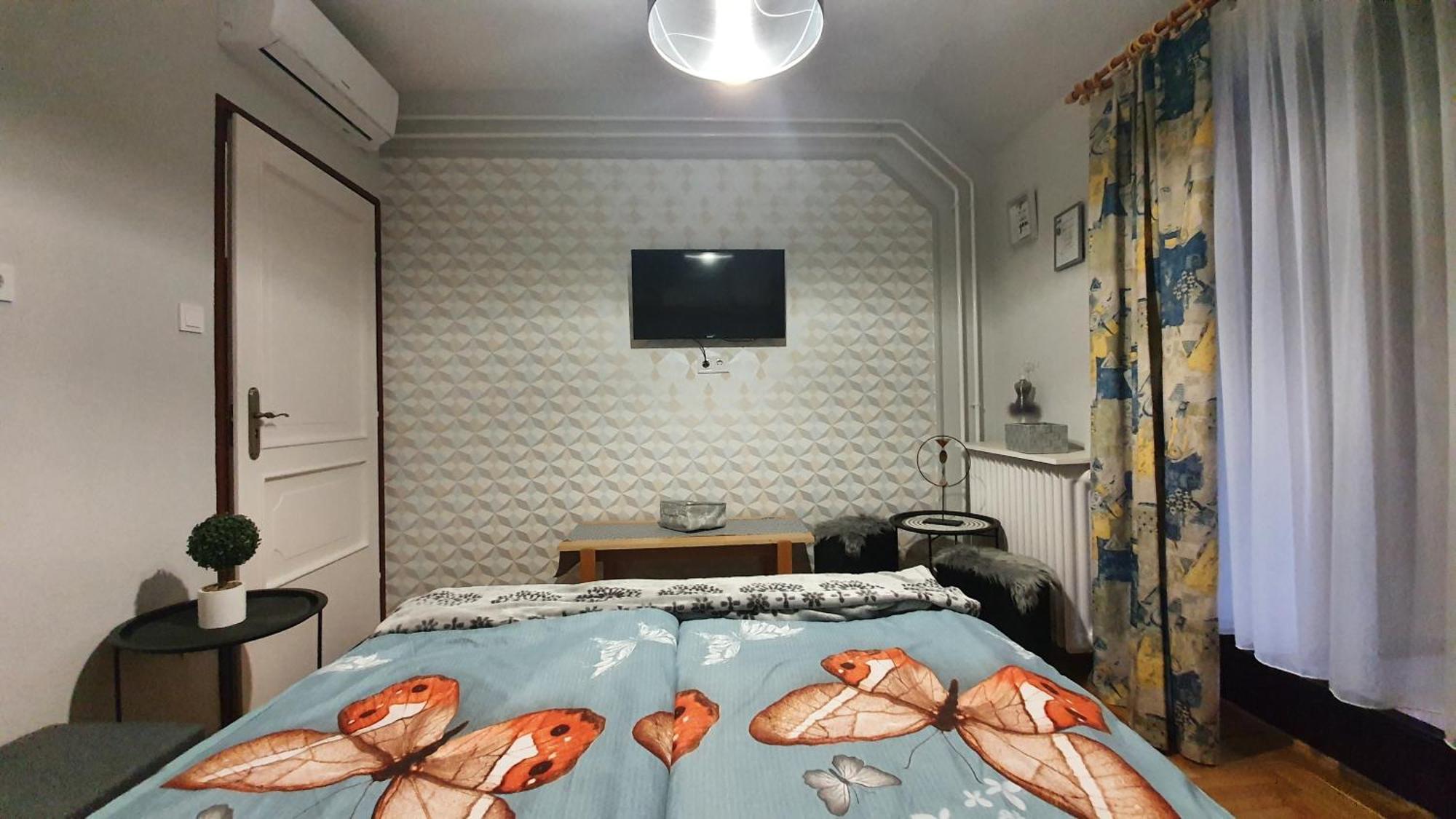 Agnes Vendeghazak Siofok-Apartman 2 Extérieur photo